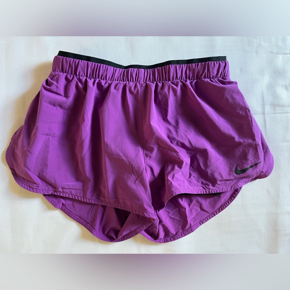 Nike Dri Fit Running Shorts - Picture 1 of 2